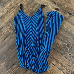 women’s size XS/S long maxi dress - blue/black